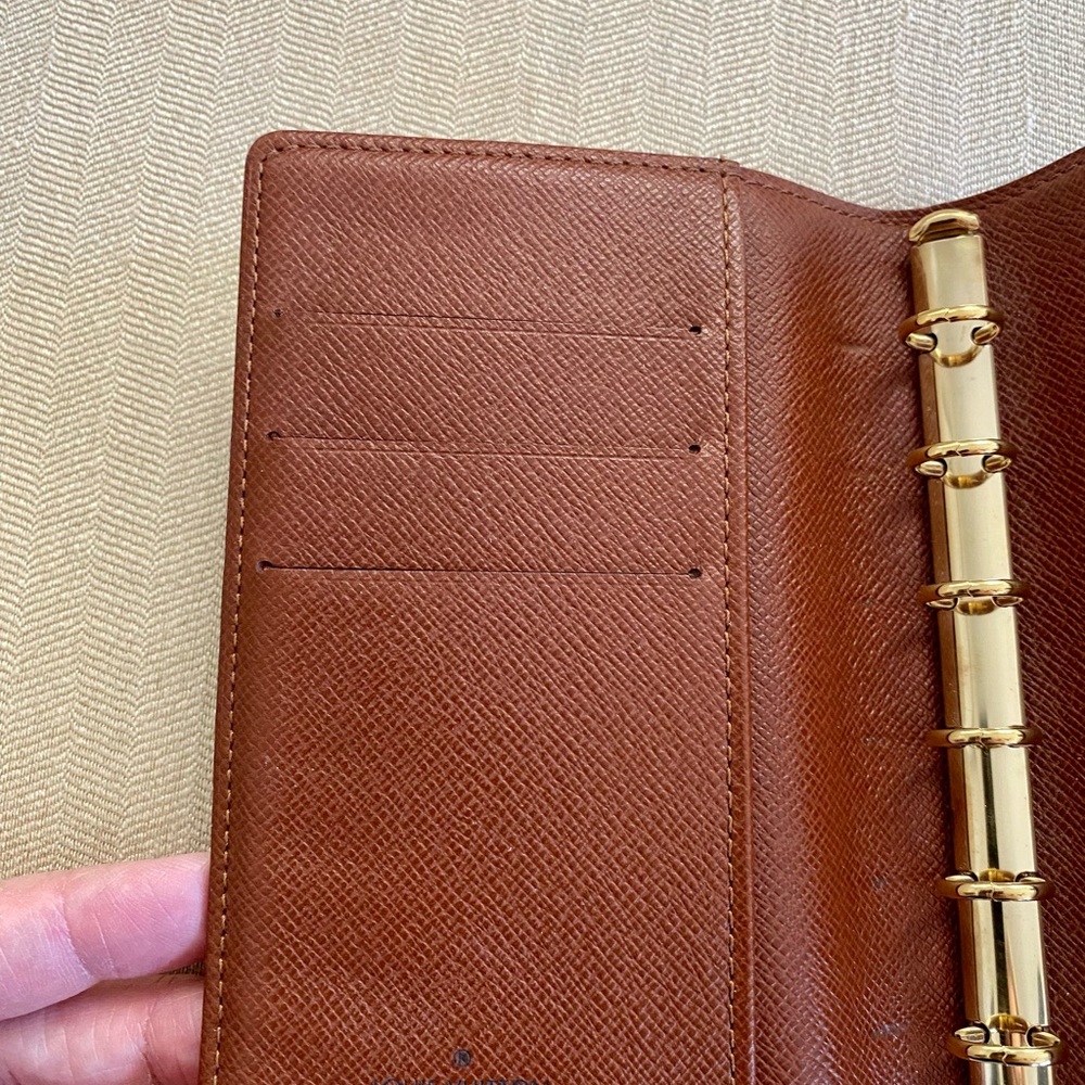 Authentic Louis Vuitton Small agenda! - Picture 4 of 8